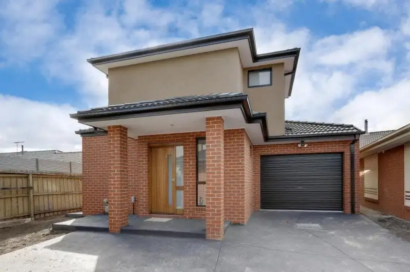 Main view of Homely townhouse listing, 4/6-8 Stamford Court, Broadmeadows VIC 3047