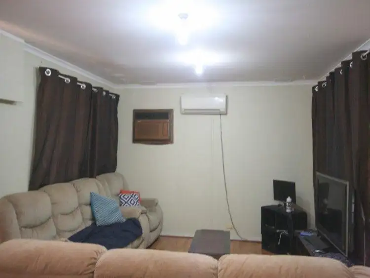 Second view of Homely house listing, 3 Gobur Court, Meadow Heights VIC 3048