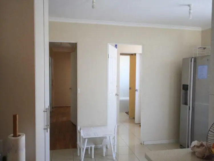 Fifth view of Homely house listing, 3 Gobur Court, Meadow Heights VIC 3048