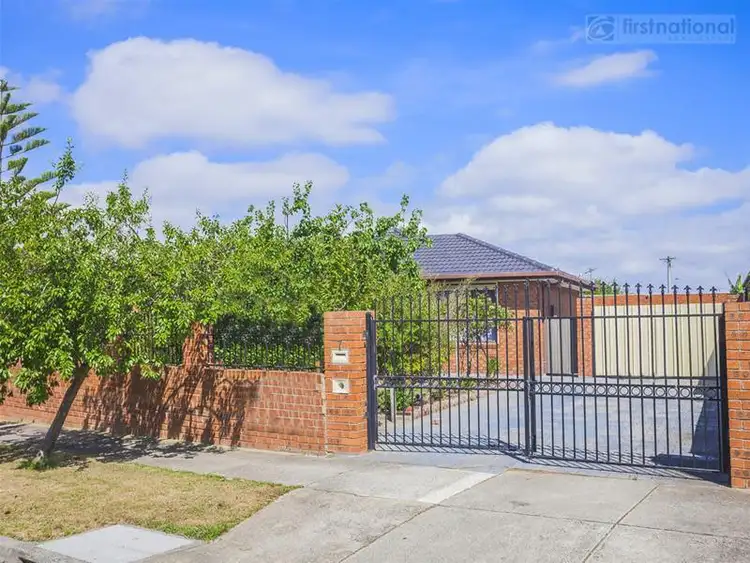 Second view of Homely house listing, 7 Knight Court, Meadow Heights VIC 3048