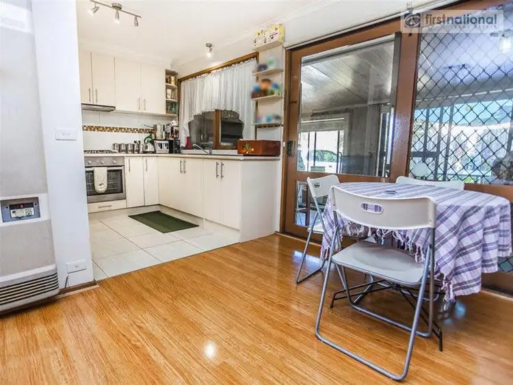 Fifth view of Homely house listing, 8 Devon Court, Meadow Heights VIC 3048