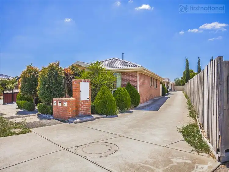 1/16 Lily Drive, Sydenham VIC 3037