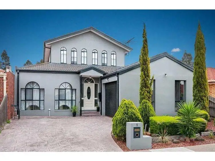 9 Hawkers Avenue, Roxburgh Park VIC 3064