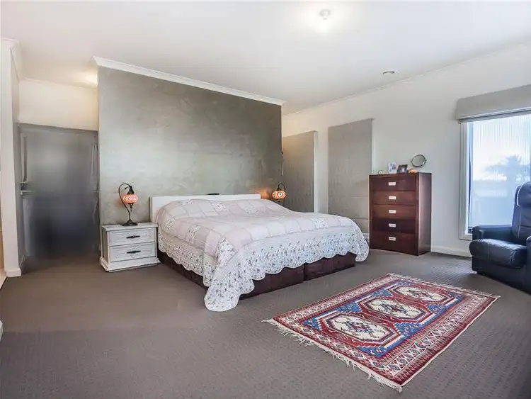 Sixth view of Homely house listing, 260 Waterview Boulevard, Craigieburn VIC 3064