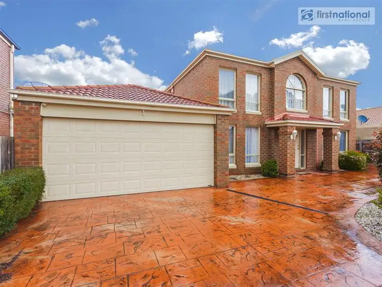 15 Hemsworth Court, Roxburgh Park VIC 3064