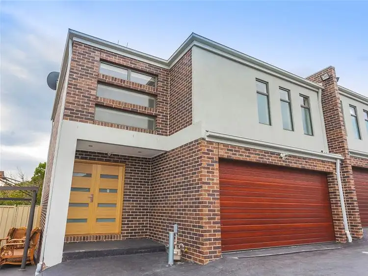 2/57 Rokewood Crescent, Meadow Heights VIC 3048