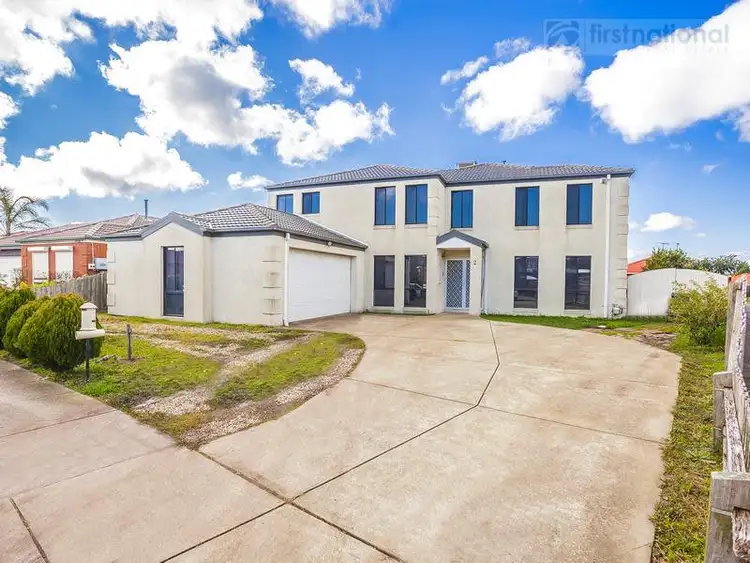 2 Claridge Avenue, Roxburgh Park VIC 3064