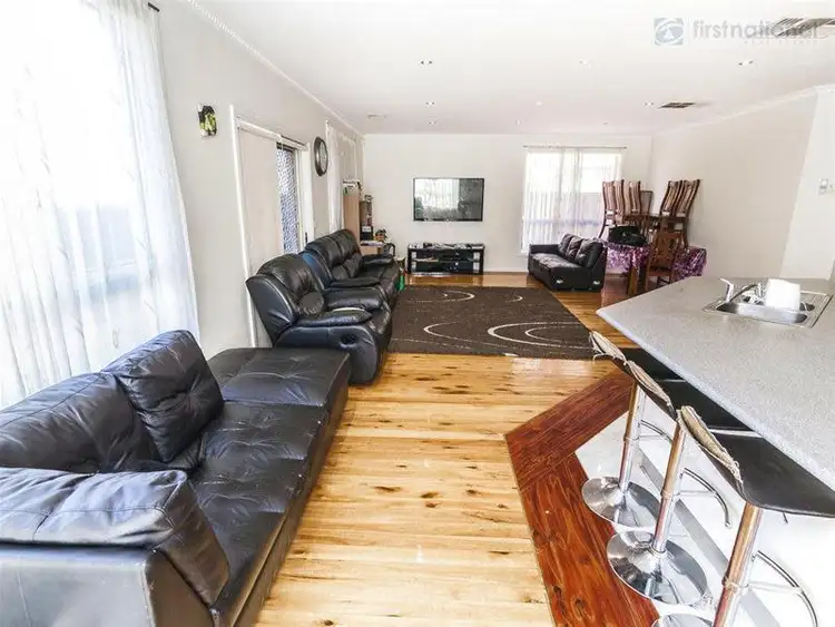 Sixth view of Homely house listing, 3 Hawthorn Lane, Craigieburn VIC 3064