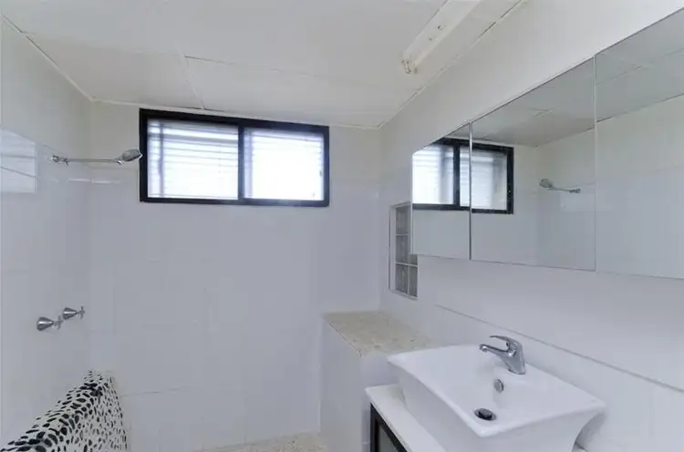 Second view of Homely unit listing, 2/7 Nyrang Avenue, Palm Beach QLD 4221