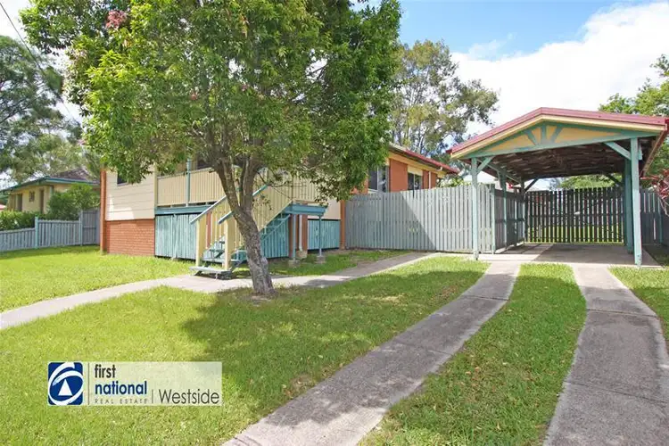 16 Mitchell Street, Riverview QLD 4303