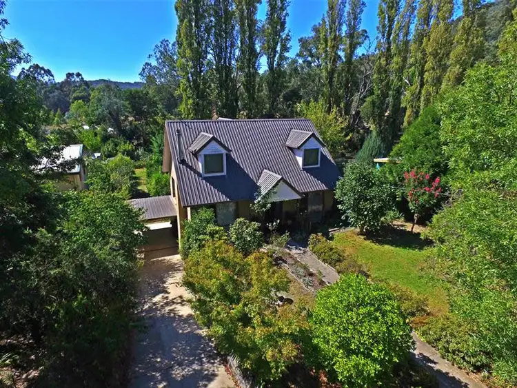 30 Bakers Gully Road, Bright VIC 3741