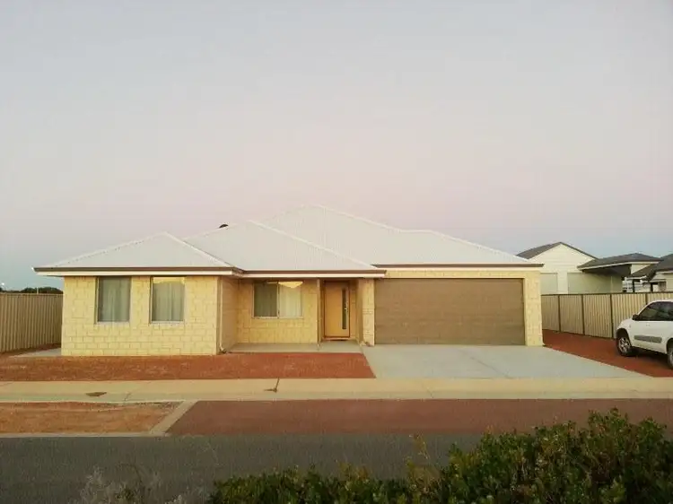 23 Adriana Parade, Jurien Bay WA 6516