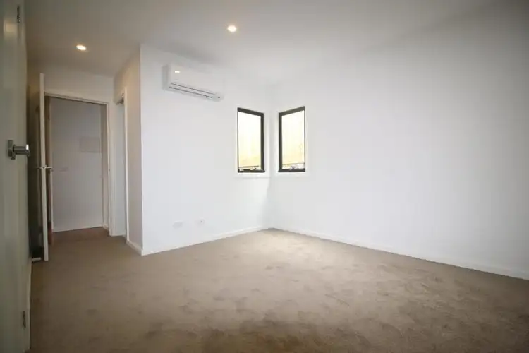 Fourth view of Homely townhouse listing, 5/146 Ascot Vale Road, Flemington VIC 3031