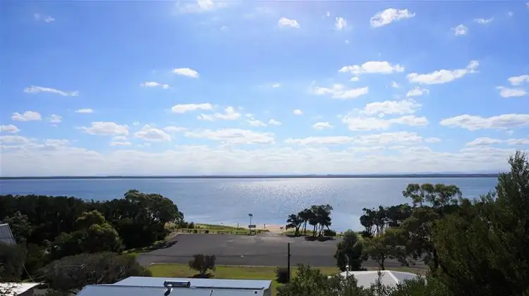 167 National Park Road, Loch Sport VIC 3851