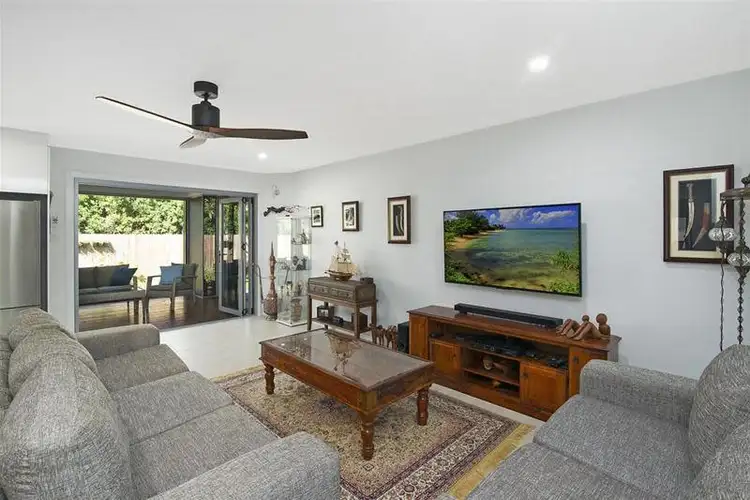 Sixth view of Homely unit listing, 2/72 Third Avenue, Palm Beach QLD 4221