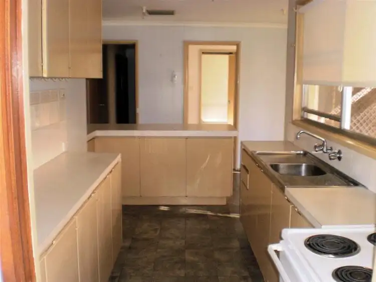 Second view of Homely house listing, 28 Birralee Avenue, Mildura VIC 3500
