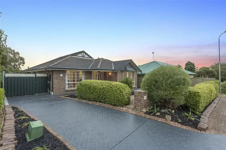 56 Bordeaux Drive, Woodcroft SA 5162