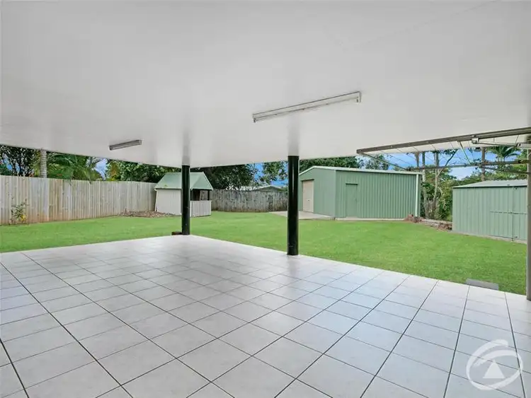 14 Pera  Close, Bentley Park QLD 4869
