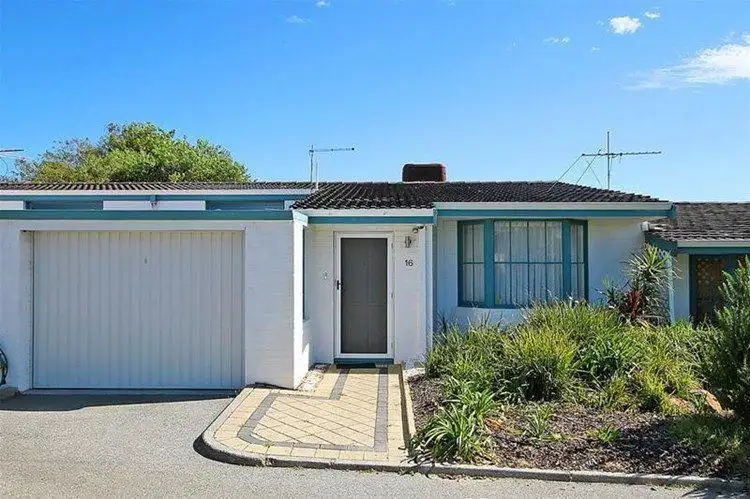 Main view of Homely unit listing, 16/11-13 Drabble Road, Scarborough WA 6019
