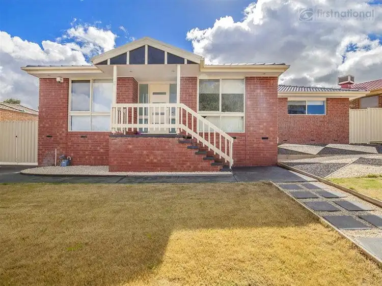 Third view of Homely house listing, 5 clematis Court, Meadow Heights VIC 3048