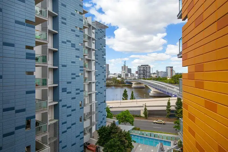 Main view of Homely apartment listing, 1510/92 Quay Street, Brisbane City QLD 4000