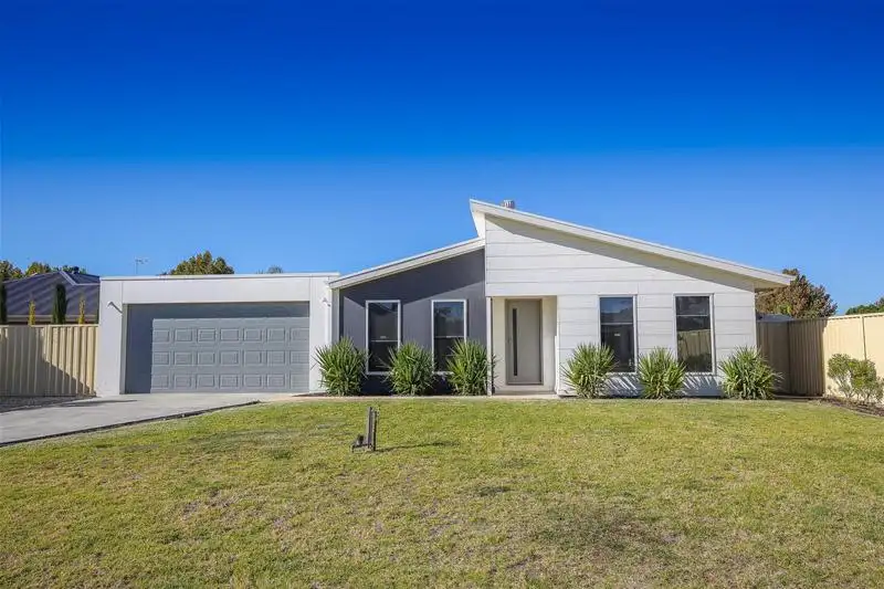 Main view of Homely house listing, 8 Tower Gardens, Mildura VIC 3500