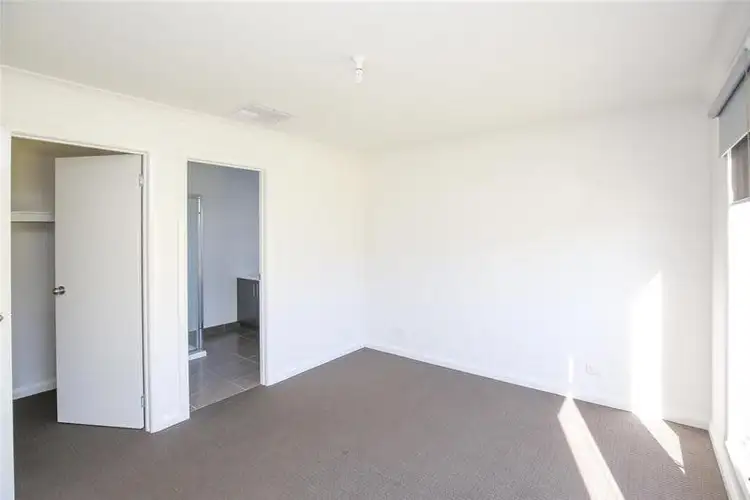 Seventh view of Homely house listing, 8 Tower Gardens, Mildura VIC 3500