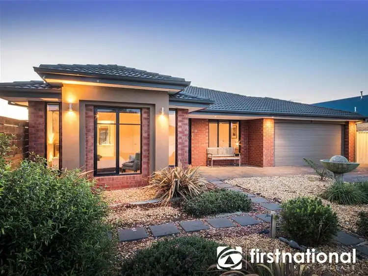 14 Azure Court, Pakenham VIC 3810