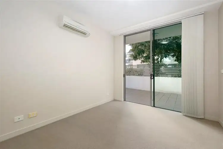 Sixth view of Homely apartment listing, 2001/92 Quay Street, Brisbane City QLD 4000