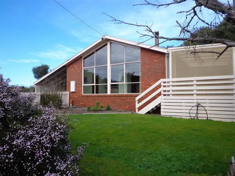 12 Horder Street, Loch Sport VIC 3851