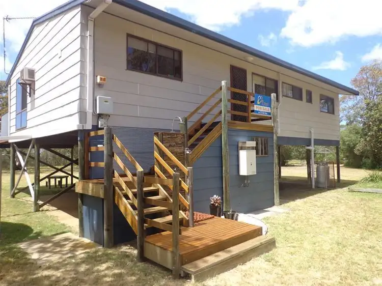 Fourth view of Homely house listing, 10 Simon Court, Loch Sport VIC 3851