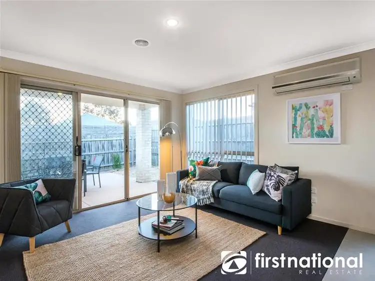 Fourth view of Homely house listing, 5 Alapont Close, Pakenham VIC 3810