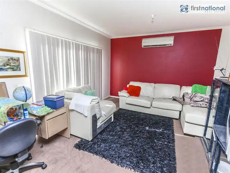 Fifth view of Homely house listing, 4 Herryls Lane, Craigieburn VIC 3064