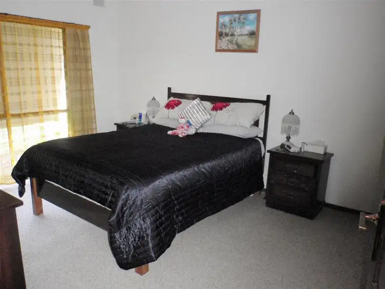Sixth view of Homely house listing, 2 Aldinga Drive, Mildura VIC 3500