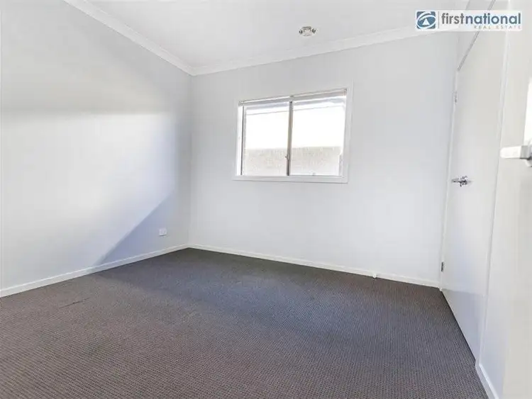 Fifth view of Homely house listing, 5 Woodgrove Street, Craigieburn VIC 3064