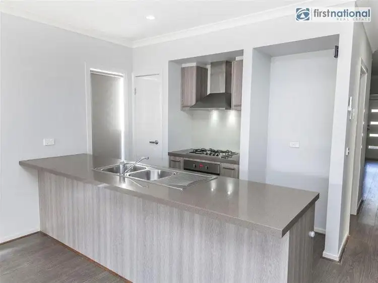 Sixth view of Homely house listing, 5 Woodgrove Street, Craigieburn VIC 3064