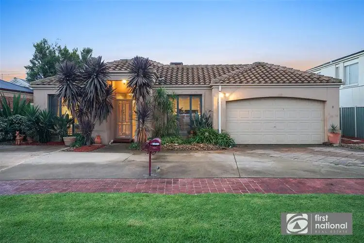 8 Newminster Way, Point Cook VIC 3030
