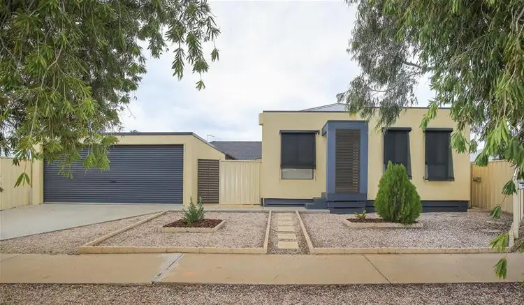 Main view of Homely townhouse listing, 5 Eulinga Drive, Mildura VIC 3500