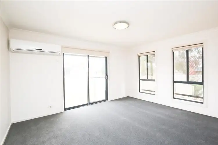 Second view of Homely townhouse listing, 5 Eulinga  Drive, Mildura VIC 3500
