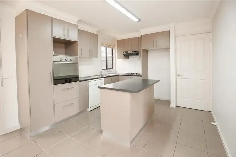 Fourth view of Homely townhouse listing, 5 Eulinga  Drive, Mildura VIC 3500