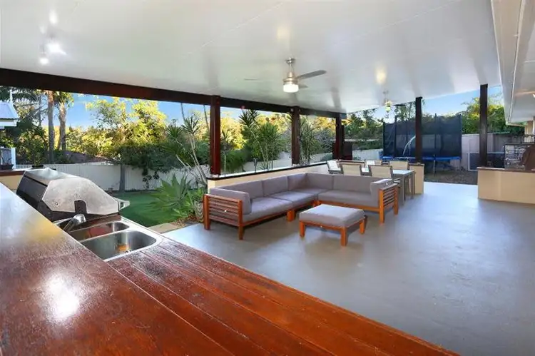 36 Cozens Way, Highland Park QLD 4211