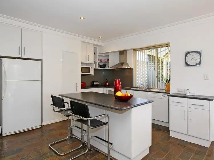 Sixth view of Homely house listing, 1 Iseo Place, Joondalup WA 6027