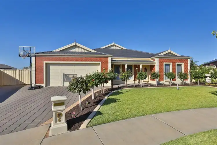 6 Edmund Barton Court, Mildura VIC 3500