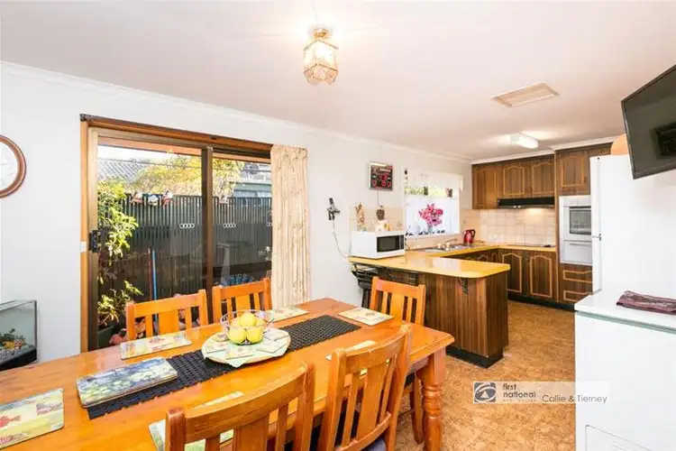 Fifth view of Homely house listing, 8 Jessie Court, Irymple VIC 3498