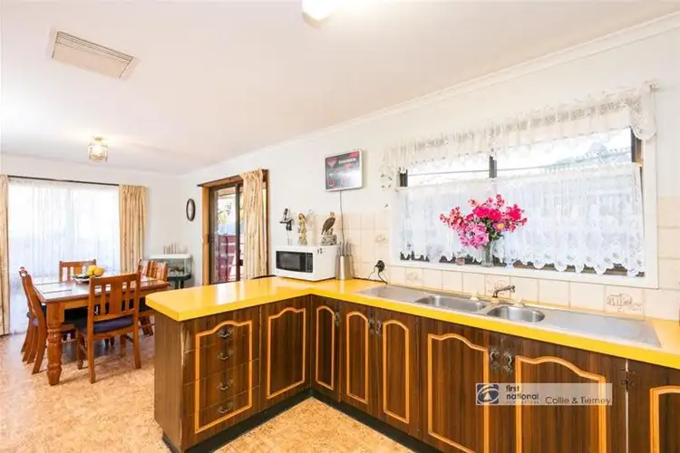 Seventh view of Homely house listing, 8 Jessie Court, Irymple VIC 3498