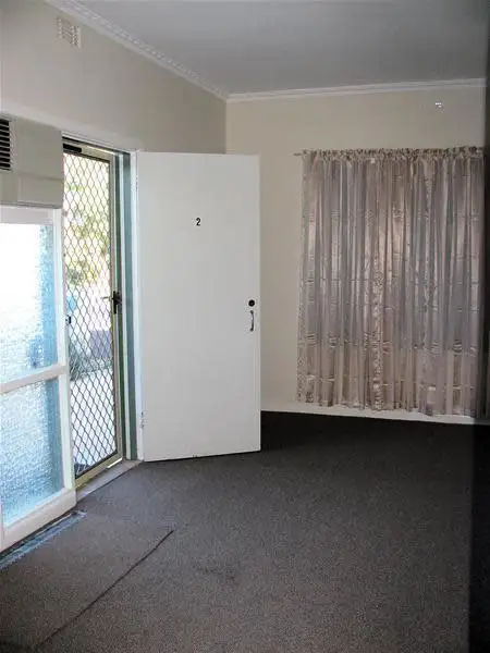 Fourth view of Homely unit listing, 2/77 Indi Avenue, Red Cliffs VIC 3496