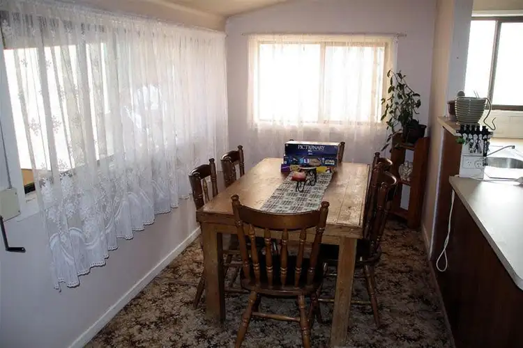 Fifth view of Homely house listing, 5 Tambo Road, Red Cliffs VIC 3496