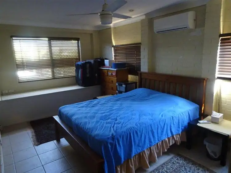Fifth view of Homely house listing, 129 Falconer Street, Southport QLD 4215