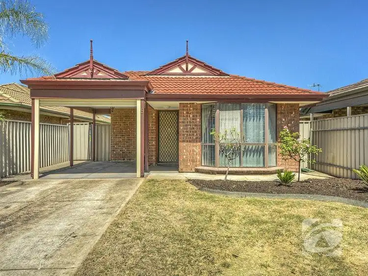 9 Mitchinson Grove, Pooraka SA 5095