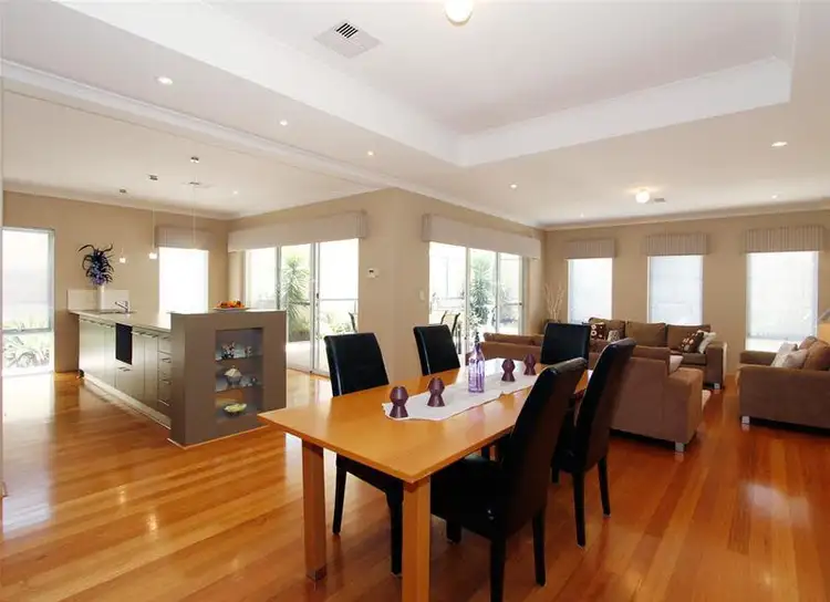 Sixth view of Homely house listing, 8 Oriole Way, Tapping WA 6065